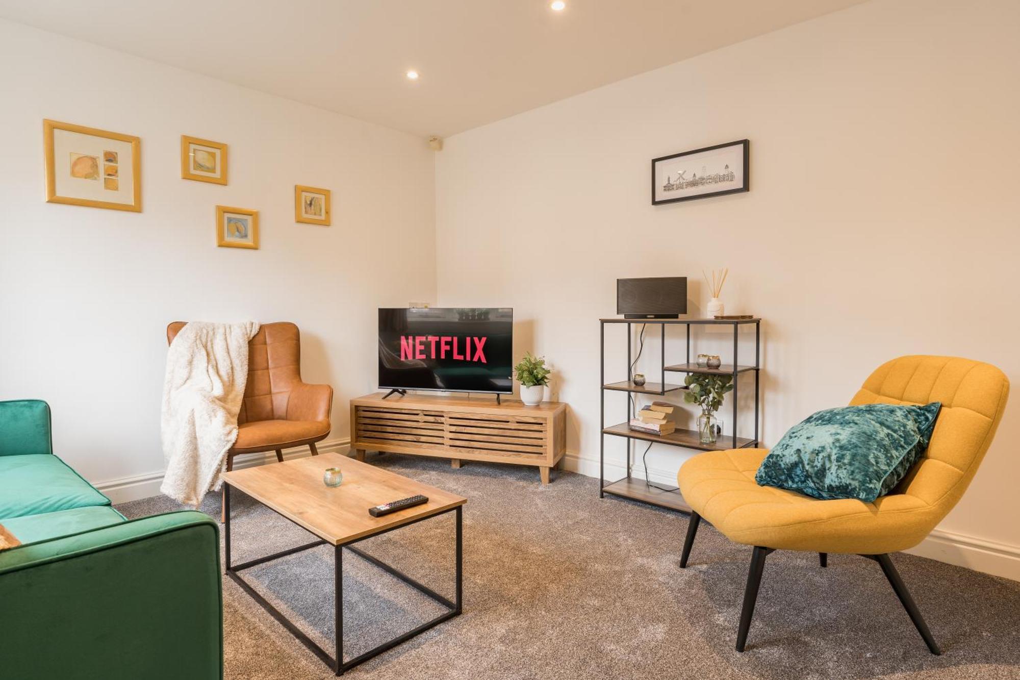 Beautifully Done 5 Bed Barn Conversion In Heswall - Sleeps Up To 10 Экстерьер фото